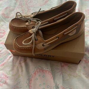 SPERRY angelfish linen/oat boat shoe size 9.5